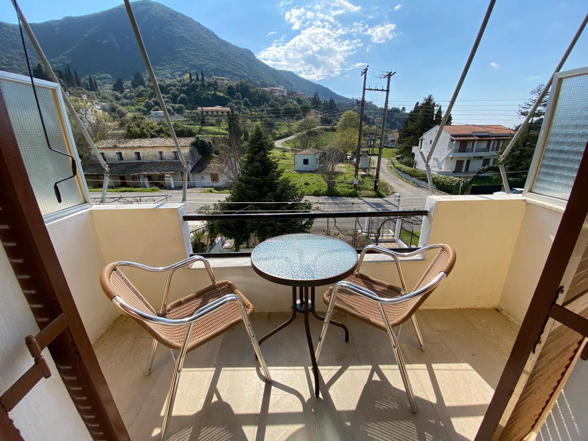 Navy With Mountain View &private Parking Apartment *